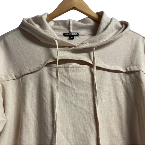 Fashion Nova Athleisure hoodie. Cut out front and back. Nude in color. Cute!! - Picture 2 of 4